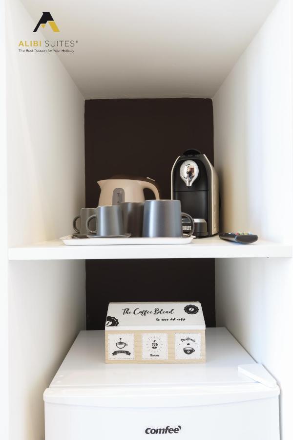 Alibi Suites Suite Museum: Gioiello Con Vista Sul Museo Archeologico Nazionale, Letto E Doccia Con Cromoterapia, Smart Tv, Wifi E A/C Ruvo di Puglia Kültér fotó