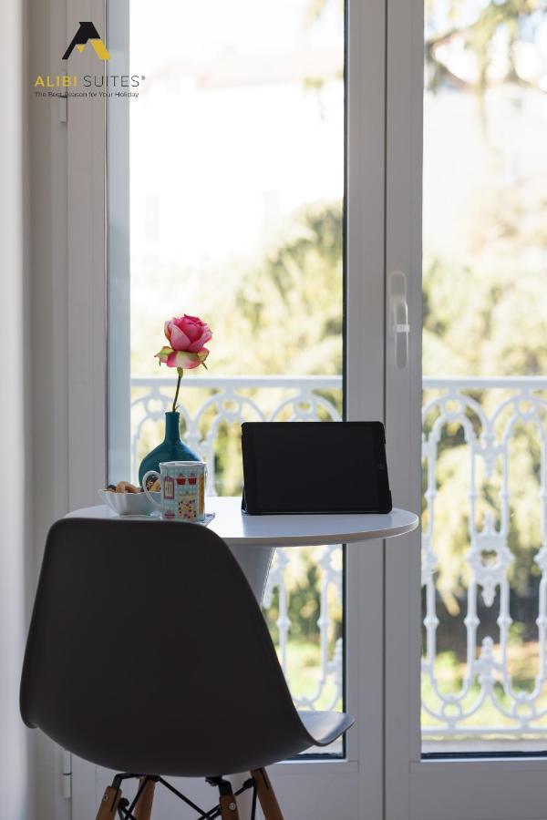 Alibi Suites Suite Museum: Gioiello Con Vista Sul Museo Archeologico Nazionale, Letto E Doccia Con Cromoterapia, Smart Tv, Wifi E A/C Ruvo di Puglia Kültér fotó