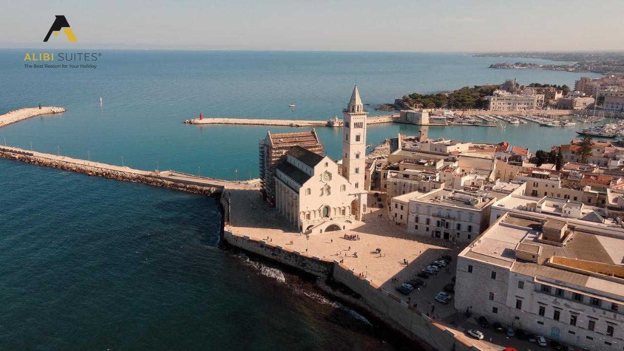 Alibi Suites Suite Museum: Gioiello Con Vista Sul Museo Archeologico Nazionale, Letto E Doccia Con Cromoterapia, Smart Tv, Wifi E A/C Ruvo di Puglia Kültér fotó
